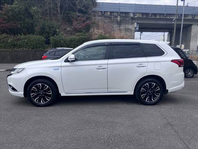 Mitsubishi OUTLANDER PHEV 2015-07 3679619-19