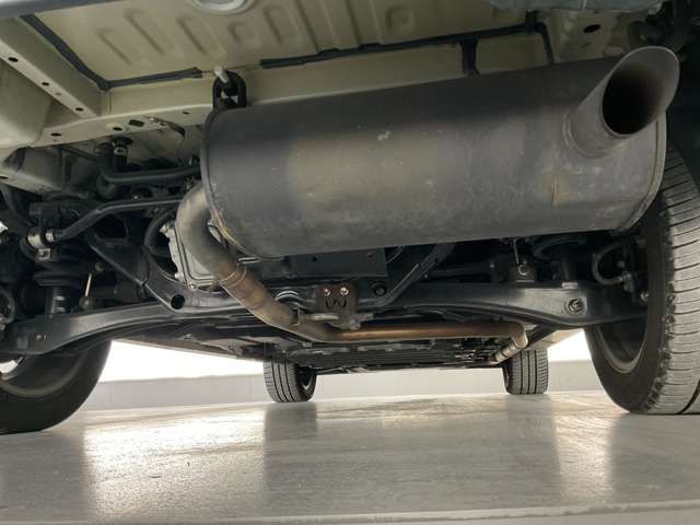Mitsubishi OUTLANDER PHEV 2017-03 3679612-9