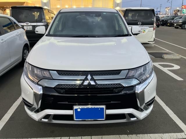 Mitsubishi OUTLANDER PHEV 2019-04 3679605-0