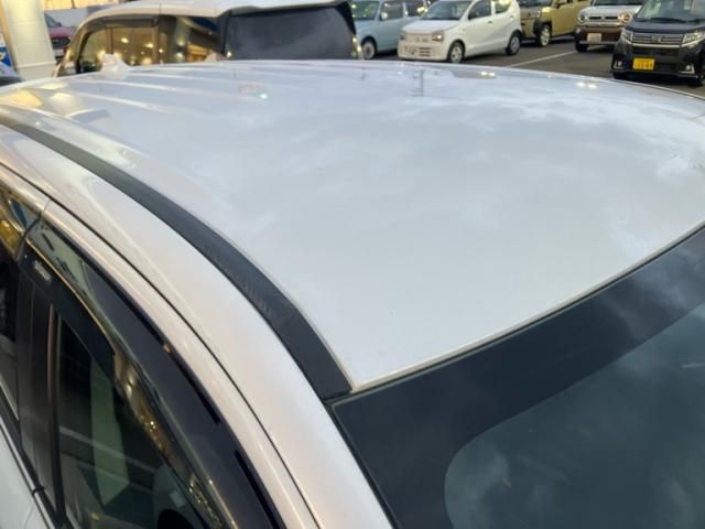 Mitsubishi OUTLANDER PHEV 2019-04 3679605-3