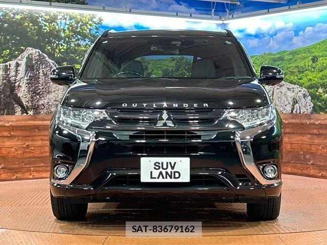 Mitsubishi OUTLANDER PHEV 2017-11 4047015-13