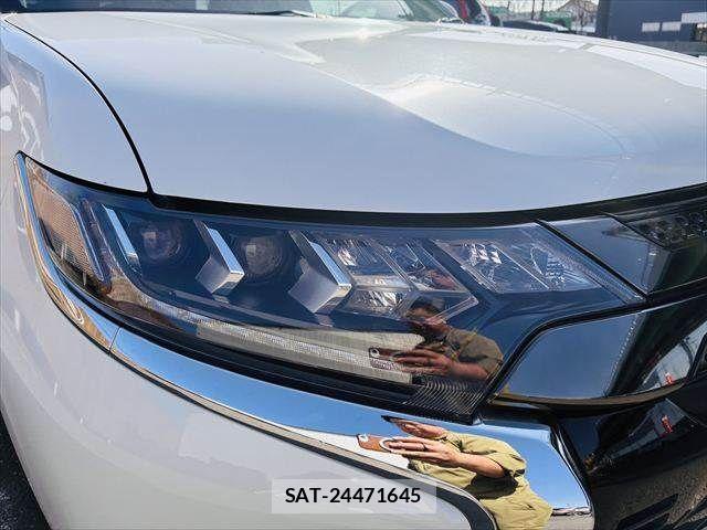 Mitsubishi OUTLANDER PHEV 2018-10 4047018-24