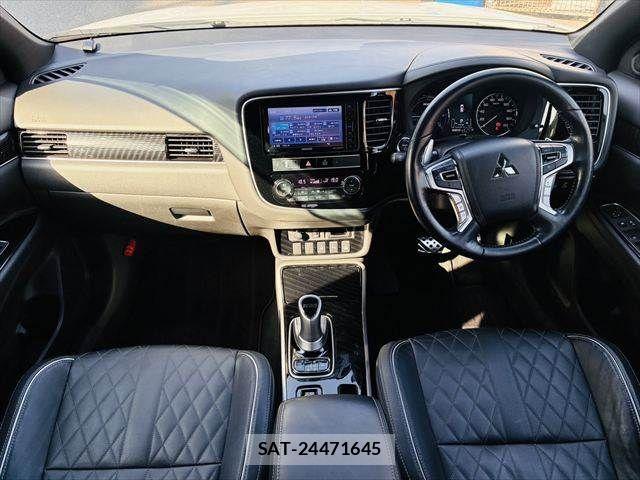 Mitsubishi OUTLANDER PHEV 2018-10 4047018-2