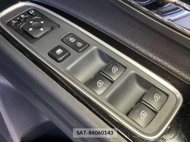 Mitsubishi OUTLANDER PHEV 2019-10 4394186-14