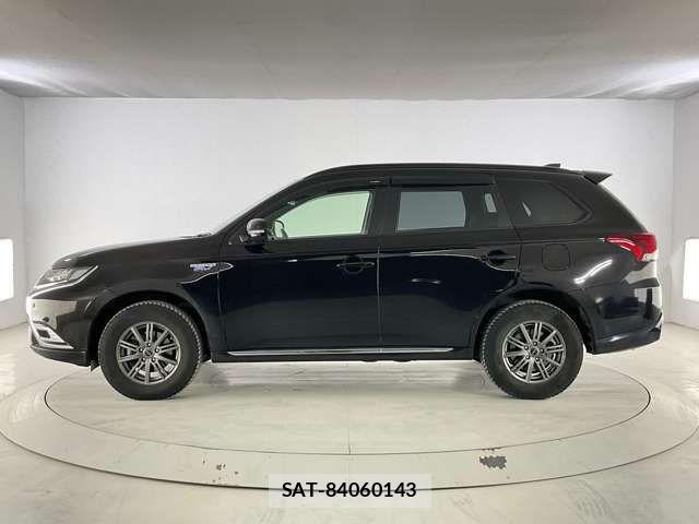 Mitsubishi OUTLANDER PHEV 2019-10 4394186-2