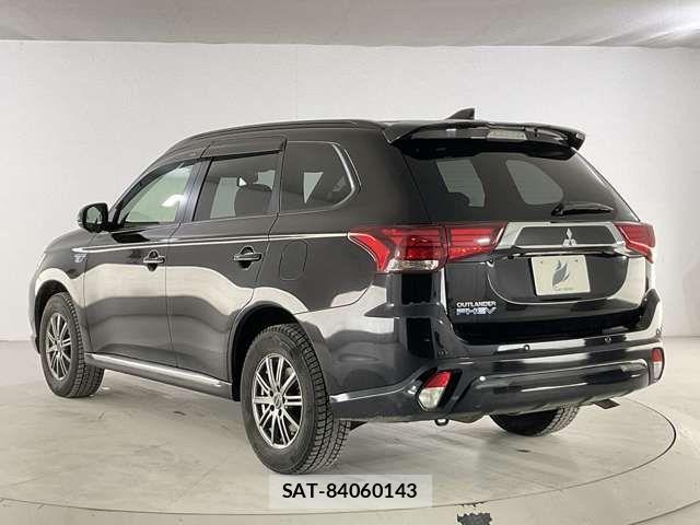 Mitsubishi OUTLANDER PHEV 2019-10 4394186-3