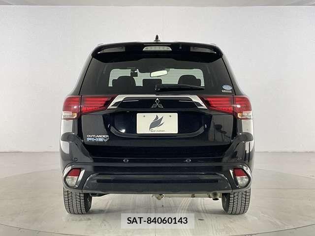 Mitsubishi OUTLANDER PHEV 2019-10 4394186-4