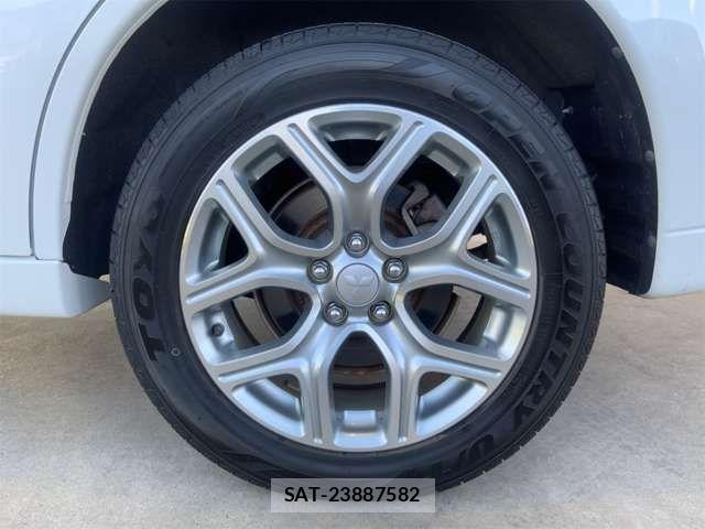 Mitsubishi OUTLANDER PHEV 2013-03 4598965-17