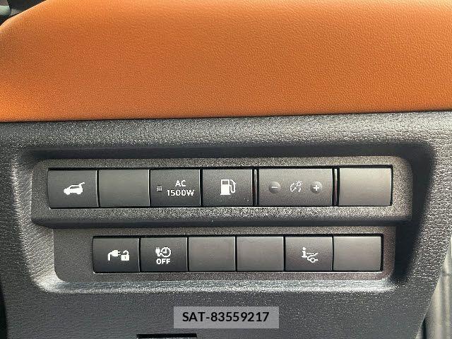 Mitsubishi OUTLANDER PHEV 2024-03 4975895-15