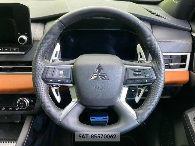 Mitsubishi OUTLANDER PHEV 2022-03 4975951-10