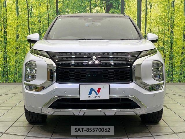 Mitsubishi OUTLANDER PHEV 2022-03 4975951-13