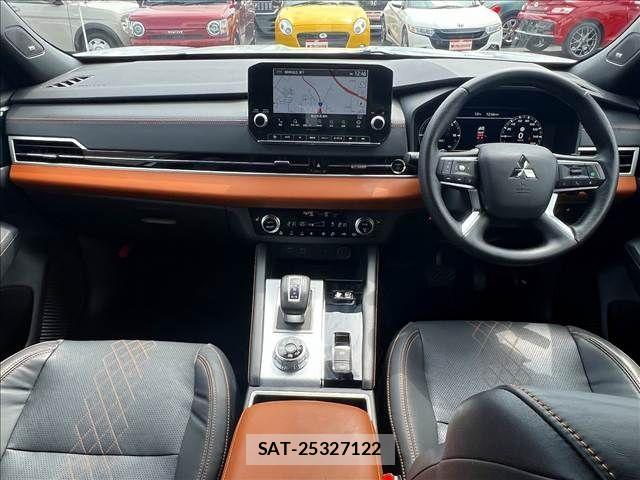 Mitsubishi OUTLANDER PHEV 2021-12 6015749-1