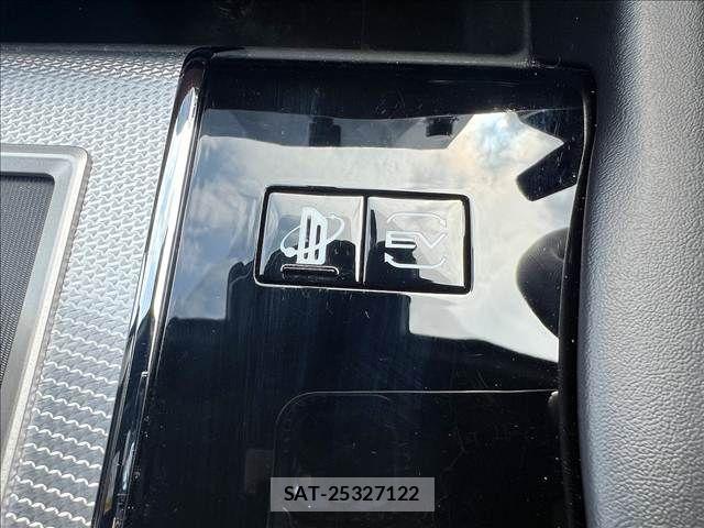 Mitsubishi OUTLANDER PHEV 2021-12 6015749-22