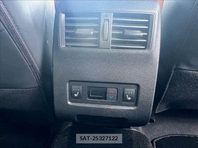 Mitsubishi OUTLANDER PHEV 2021-12 6015749-25