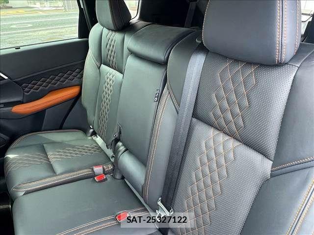 Mitsubishi OUTLANDER PHEV 2021-12 6015749-5