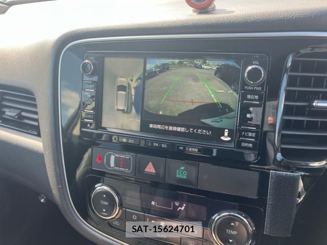 Mitsubishi OUTLANDER PHEV 2015-12 6218265-17