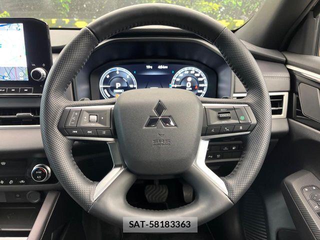 Mitsubishi OUTLANDER PHEV 2023-06 6218255-10