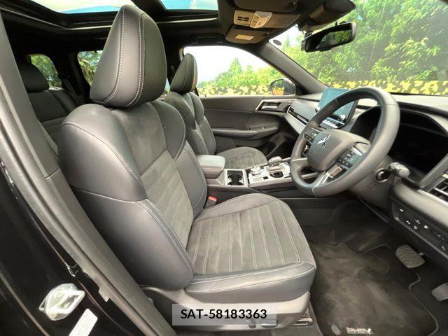 Mitsubishi OUTLANDER PHEV 2023-06 6218255-7