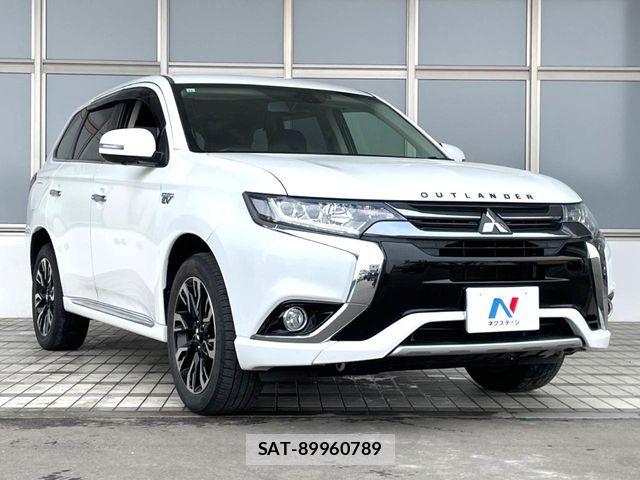 Mitsubishi OUTLANDER PHEV 2015-12 6265547-16