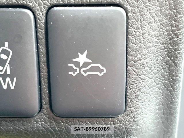 Mitsubishi OUTLANDER PHEV 2015-12 6265547-5