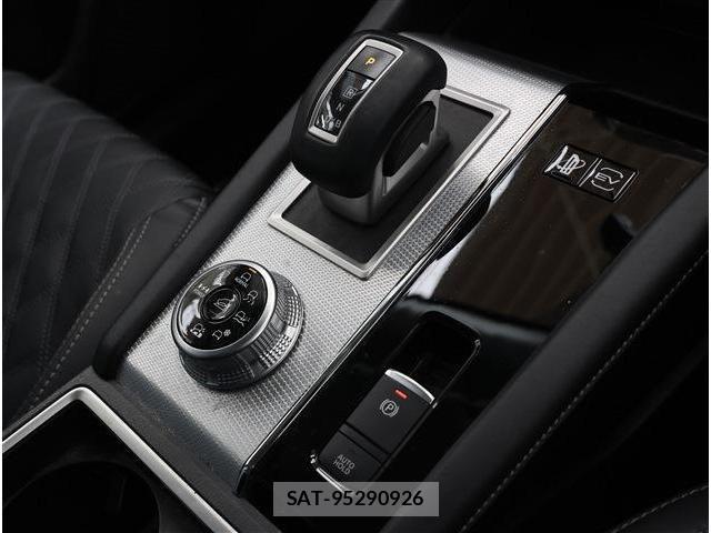 Mitsubishi OUTLANDER PHEV 2021-12 6277070-9