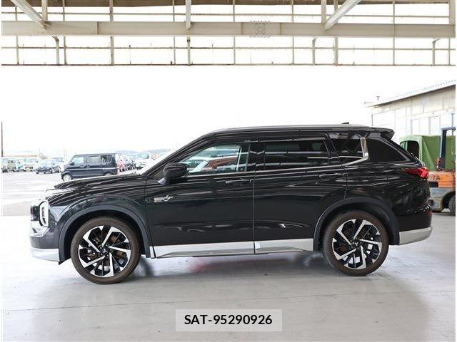 Mitsubishi OUTLANDER PHEV 2021-12 6277070-24