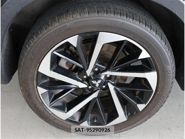 Mitsubishi OUTLANDER PHEV 2021-12 6277070-8
