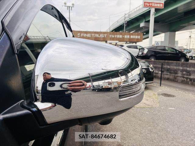 Mitsubishi OUTLANDER PHEV 2016-07 6277071-26
