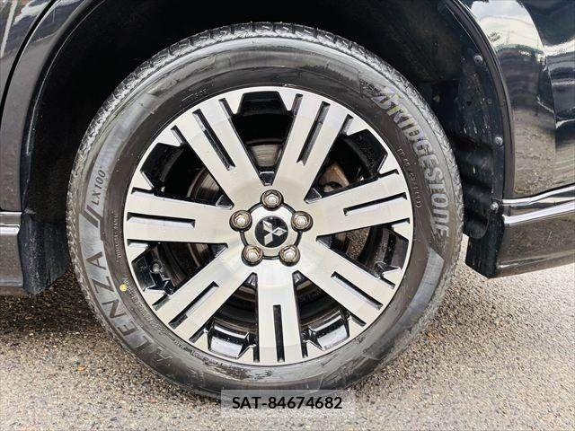 Mitsubishi OUTLANDER PHEV 2016-07 6277071-29