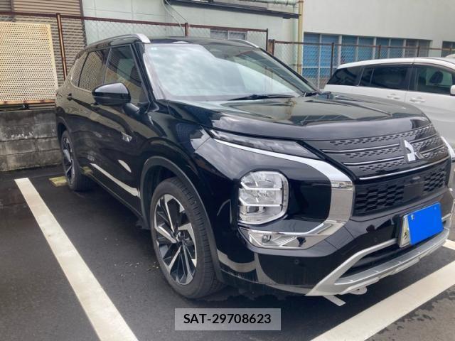 Mitsubishi OUTLANDER PHEV 2023-09 6501746-1