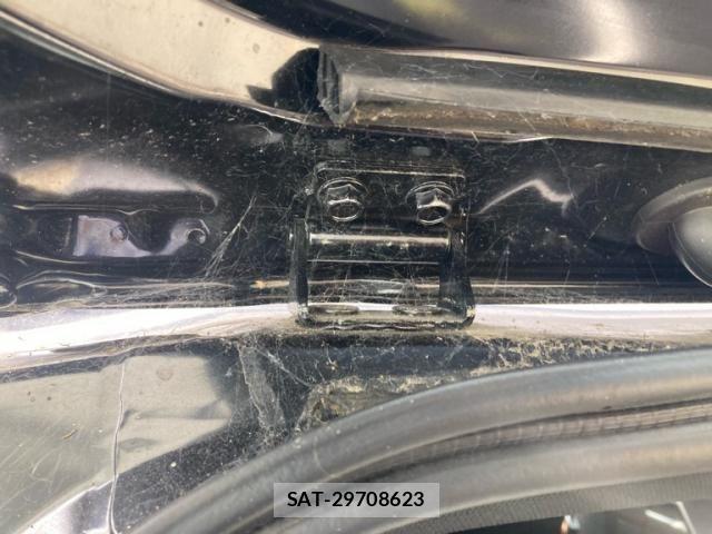Mitsubishi OUTLANDER PHEV 2023-09 6501746-26