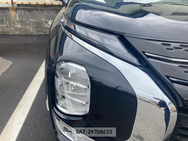 Mitsubishi OUTLANDER PHEV 2023-09 6501746-2