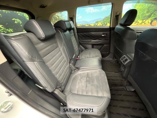 Mitsubishi OUTLANDER PHEV 2022-02 6546393-8