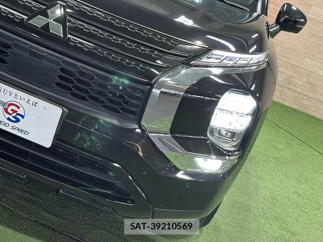 Mitsubishi OUTLANDER PHEV 2023-09 6673077-10