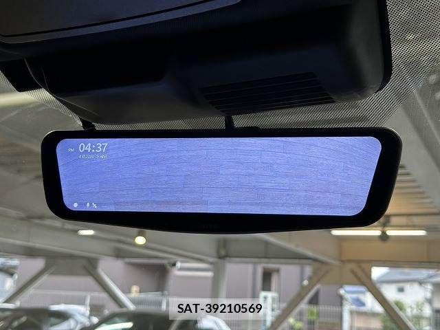 Mitsubishi OUTLANDER PHEV 2023-09 6673077-5