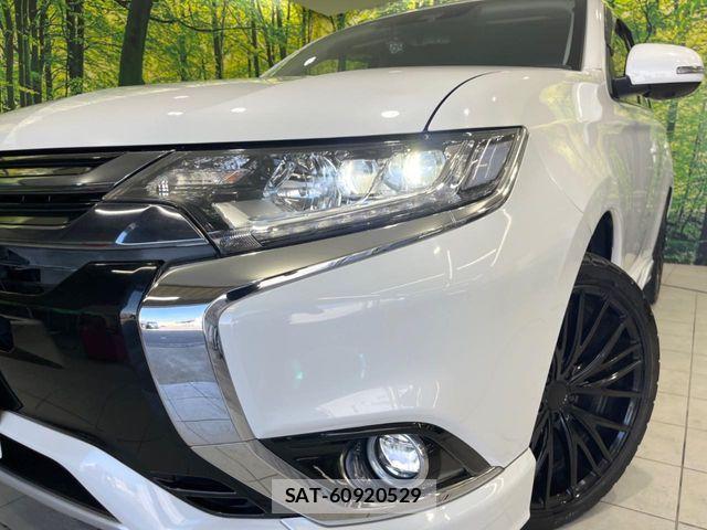 Mitsubishi OUTLANDER PHEV 2018-03 6673086-11