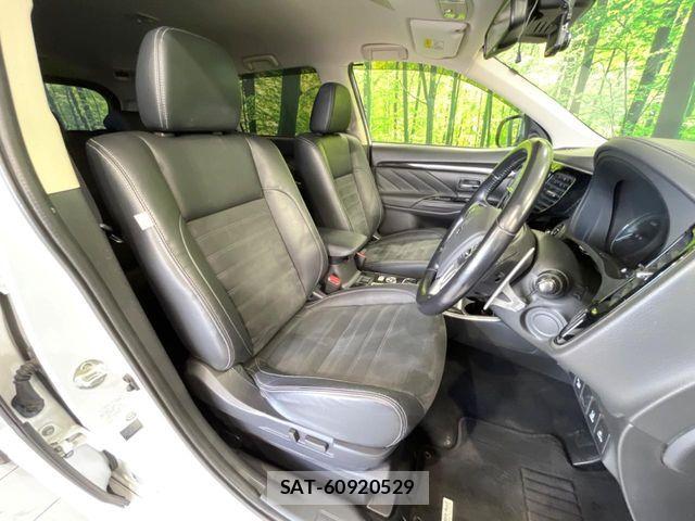 Mitsubishi OUTLANDER PHEV 2018-03 6673086-7