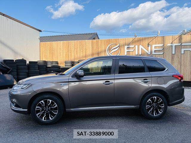Mitsubishi OUTLANDER PHEV 2015-08 6673085-23