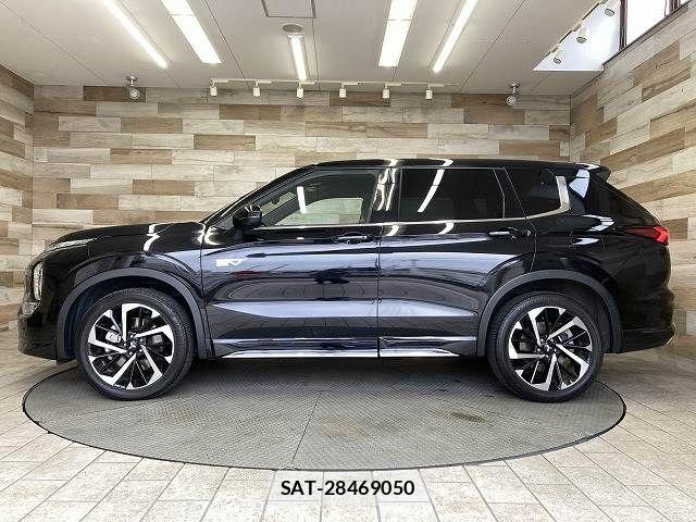 Mitsubishi OUTLANDER PHEV 2022-01 6673080-15