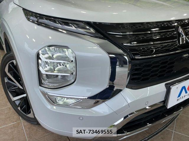 Mitsubishi OUTLANDER PHEV 2022-02 6677441-12