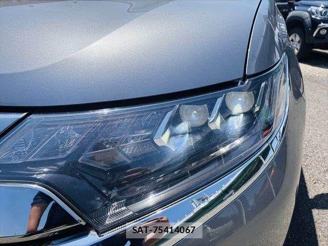 Mitsubishi OUTLANDER PHEV 2018-11 6677445-9
