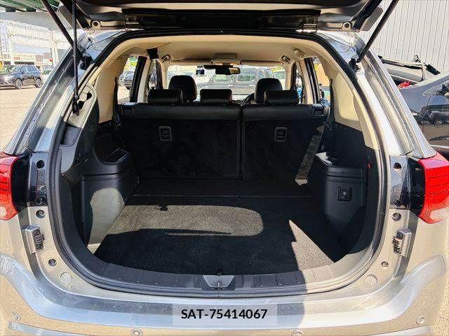 Mitsubishi OUTLANDER PHEV 2018-11 6677445-7