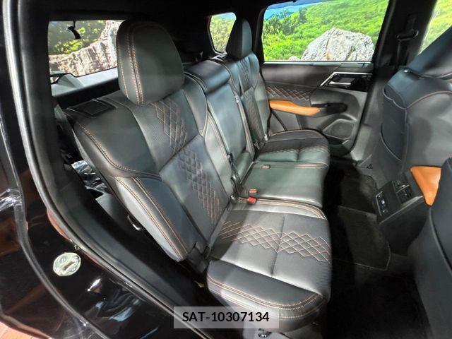 Mitsubishi OUTLANDER PHEV 2022-07 6677439-10