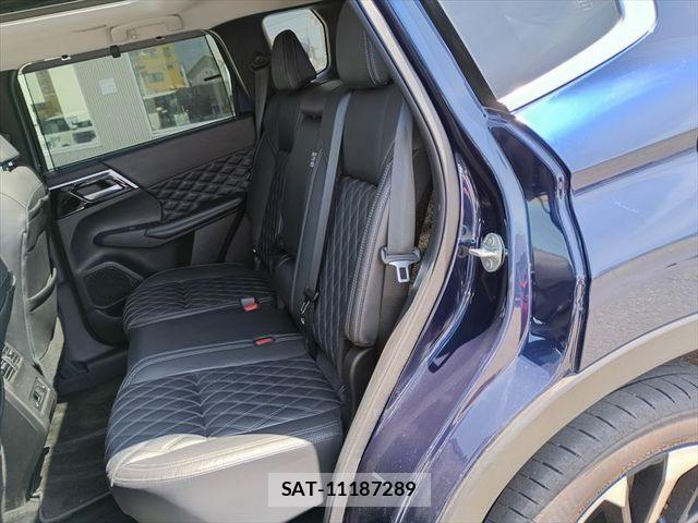 Mitsubishi OUTLANDER PHEV 2022-01 6683952-8