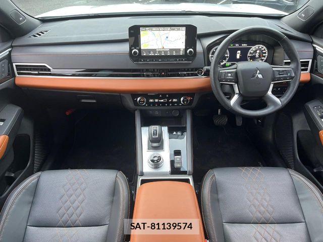 Mitsubishi OUTLANDER PHEV 2023-04 6717024-1