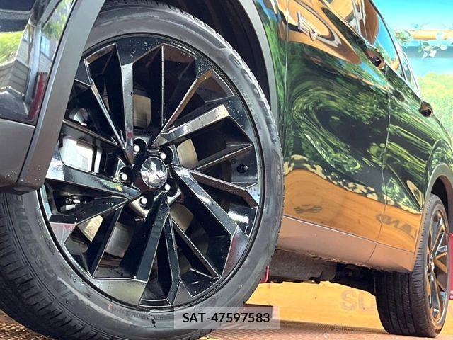 Mitsubishi OUTLANDER PHEV 2023-10 6752813-12