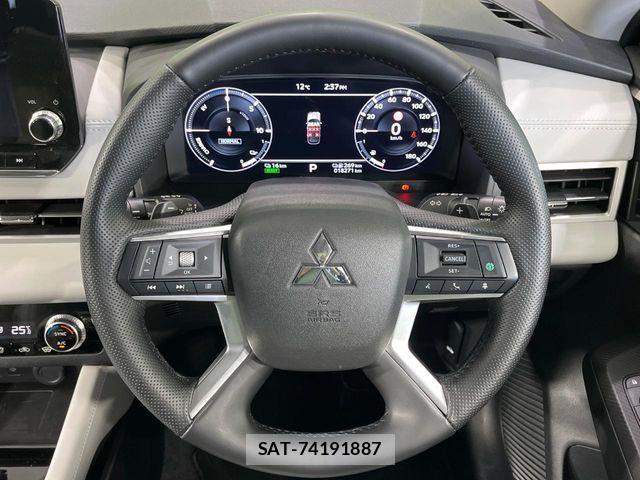 Mitsubishi OUTLANDER PHEV 2022-05 6816472-11