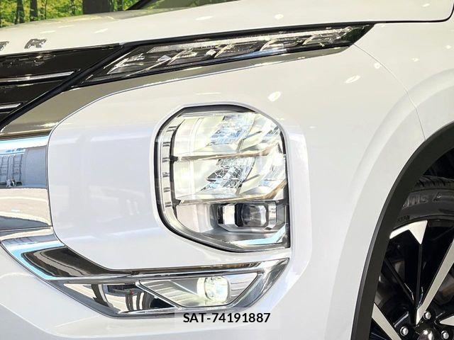 Mitsubishi OUTLANDER PHEV 2022-05 6816472-12