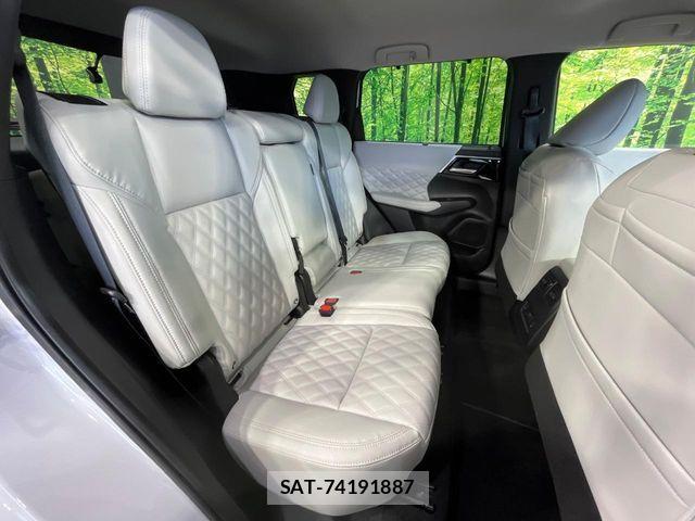 Mitsubishi OUTLANDER PHEV 2022-05 6816472-8