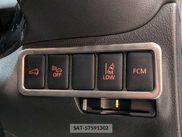 Mitsubishi OUTLANDER PHEV 2013-01 6816484-7
